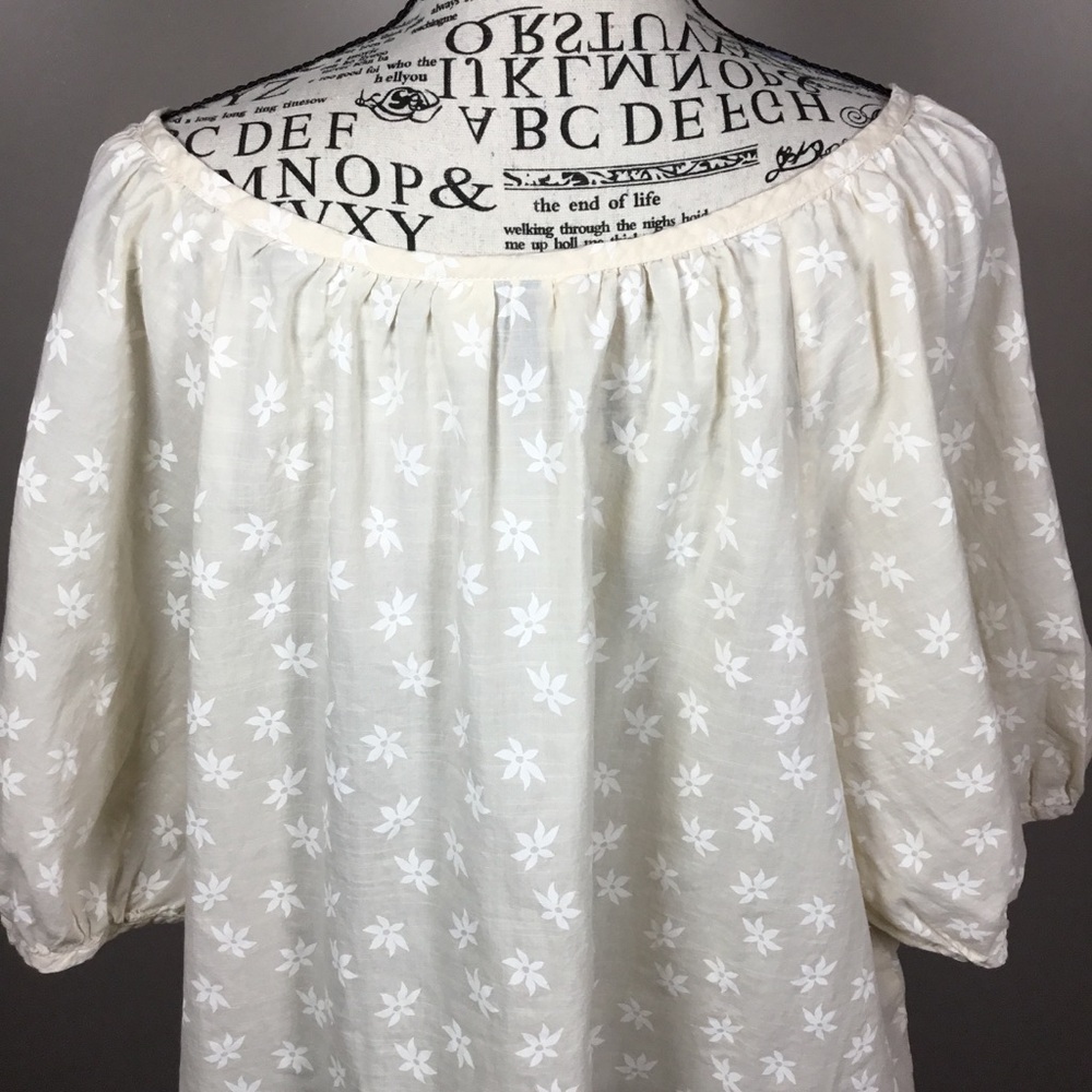 Universal Threads Cream Flower Pattern 100% Cotto… - image 6